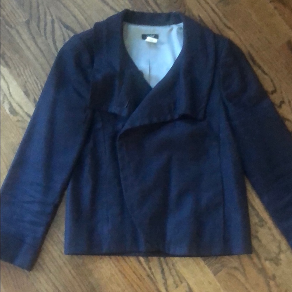 A wardrobe staple!!